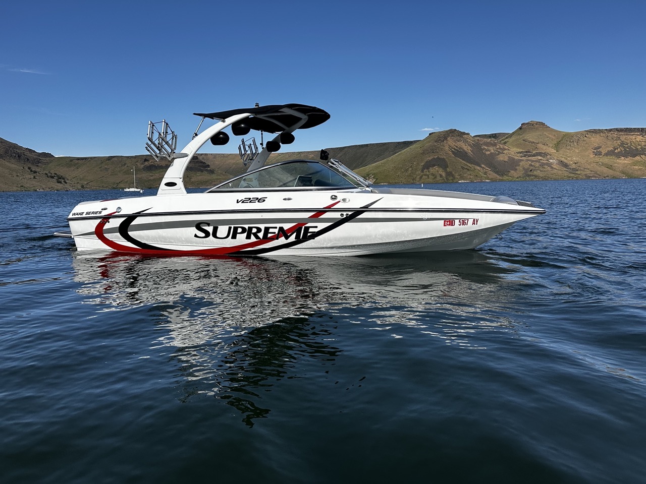 $59,500 750 hours 2013 Supreme V226 Icon